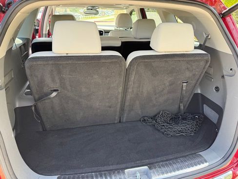 Used 2018 Kia Sorento SX image 26