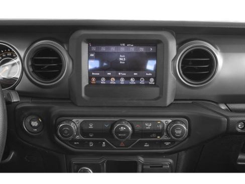 Used 2023 Jeep Gladiator Overland AWD/4WD image 13