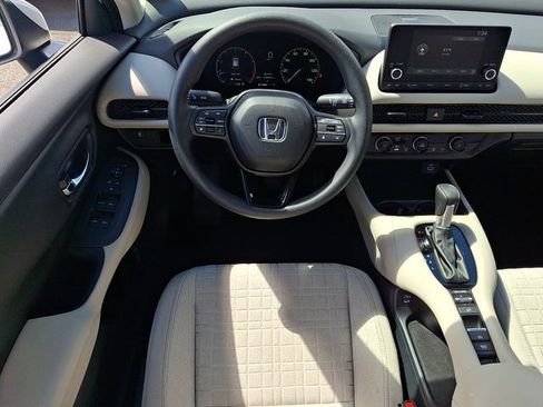 Used 2024 Honda HR-V LX image 13