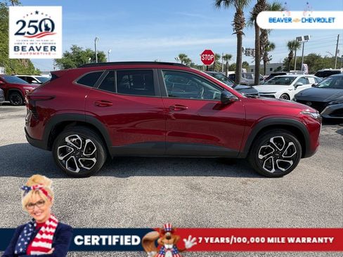 Used 2025 Chevrolet Trax RS w/ Driver Confidence Package FWD image 8