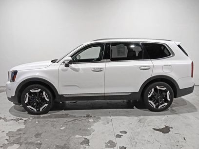 Used 2025 Kia Telluride S
