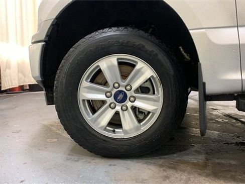 Used 2019 Ford F150 XLT w/ Trailer Tow Package image 41