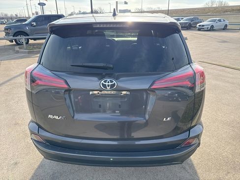 Used 2018 Toyota RAV4 LE w/ All Weather Liner Package image 9