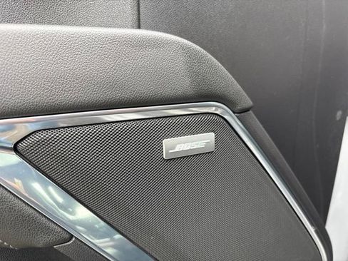 Used 2022 Chevrolet Silverado 1500 LTZ w/ LTZ Premium Package AWD/4WD image 10