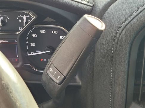 Used 2021 GMC Sierra 1500 Elevation w/ LPO, Elevation Black Package image 17