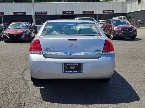Used 2011 Chevrolet Impala LS FWD image 6