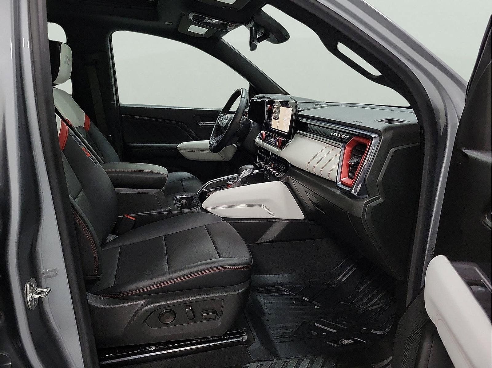 Used 2024 GMC Canyon AT4X w/ AT4X AEV Edition AWD/4WD image 14