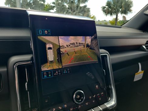 New 2026 GMC Yukon XL Denali w/ Sun & Power Step Package image 13