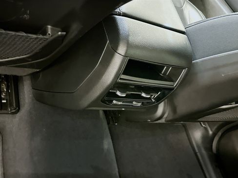 Used 2022 Jeep Grand Cherokee Limited 4xe image 29