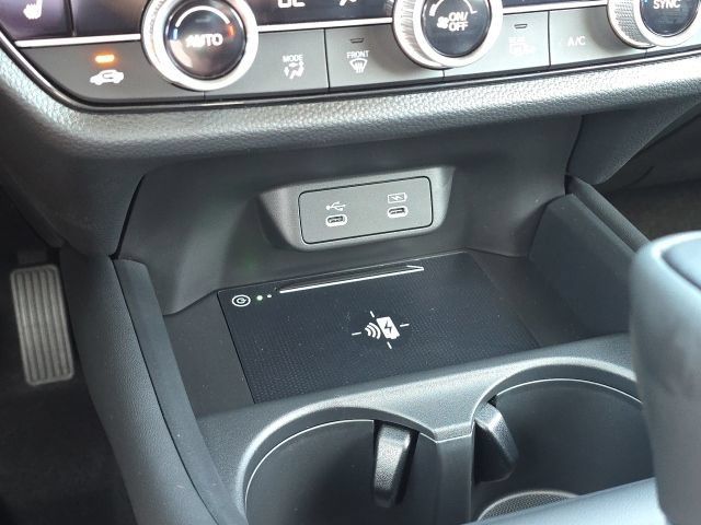 Used 2026 Honda HR-V EX-L image 27