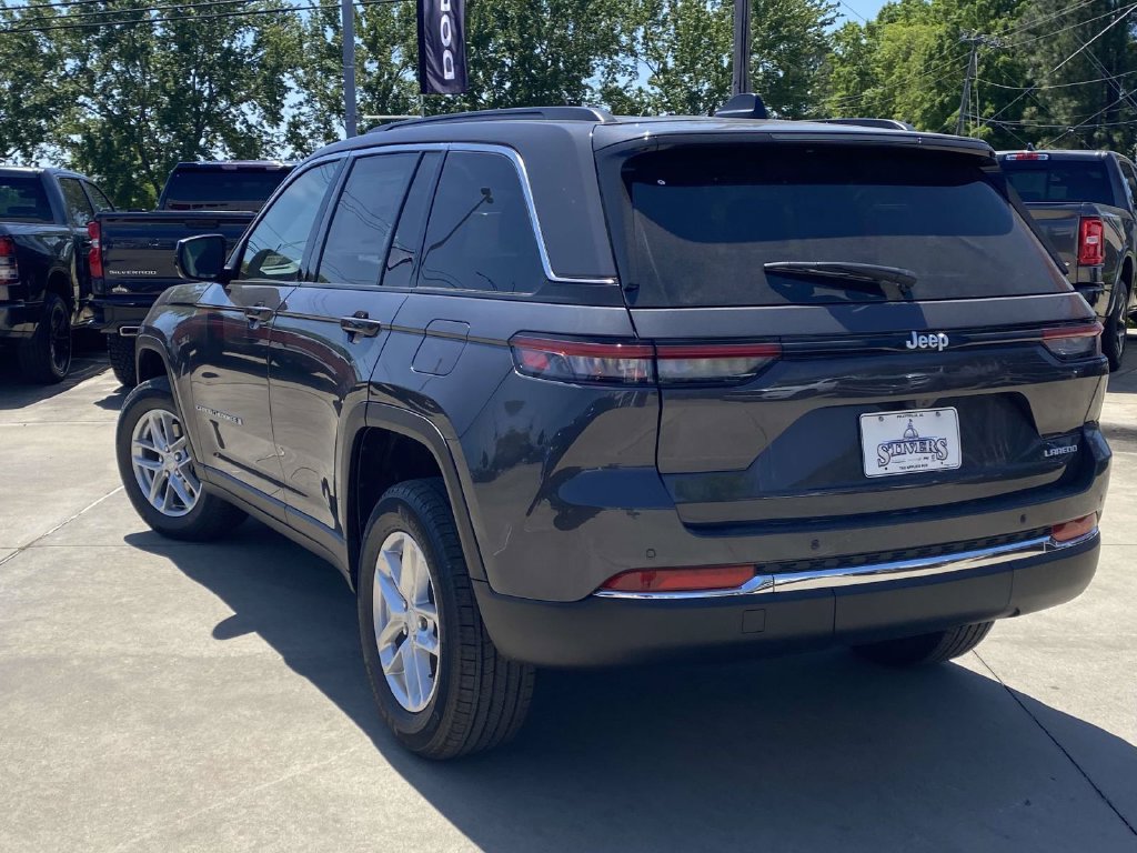 New 2026 Jeep Grand Cherokee Laredo X RWD image 33
