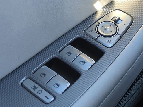 Used 2021 Hyundai Palisade Limited image 24