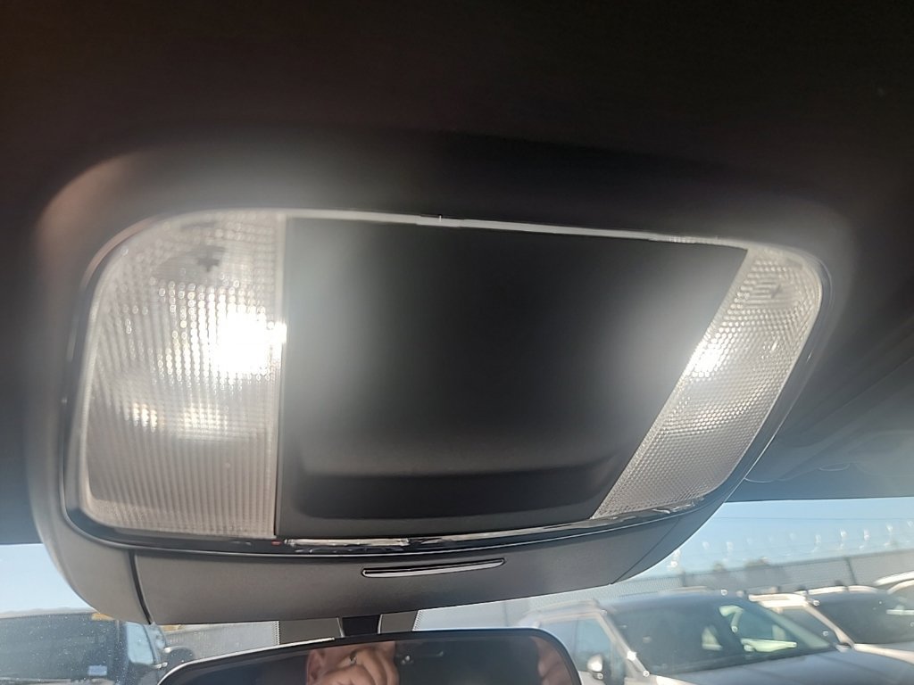 Used 2019 Dodge Charger SXT RWD image 24