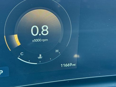 Certified 2025 Hyundai Santa Cruz Limited image 22