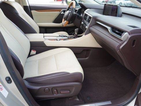 Used 2016 Lexus RX 350 FWD w/ Premium Package image 14