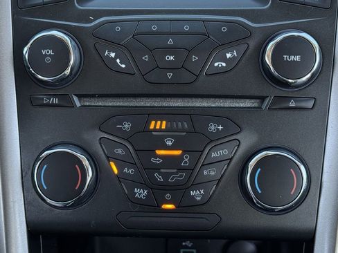 Used 2018 Ford Fusion S image 19