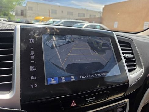 Used 2017 Honda Ridgeline RTL-E image 9