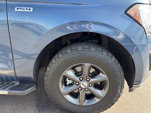 Used 2018 Ford Expedition Max XLT w/ Equipment Group 202A AWD/4WD image 5