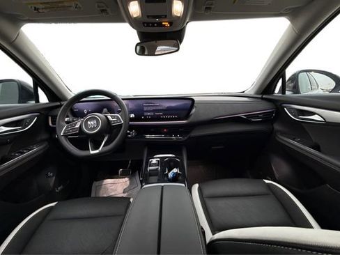 Used 2024 Buick Envision Sport Touring image 22