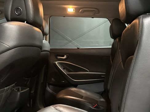 Used 2017 Hyundai Santa Fe Limited AWD/4WD image 25