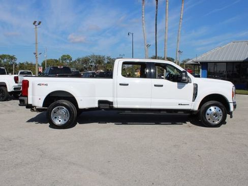 Used 2025 Ford F450 XLT image 13