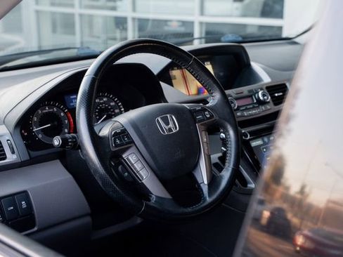 Used 2016 Honda Odyssey Touring image 22