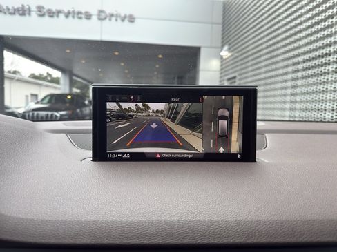 Used 2019 Audi Q7 3.0T Premium Plus w/ Premium Plus Package image 21