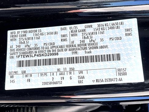 Used 2025 Ford F150 XLT w/ Equipment Group 302A MID image 34