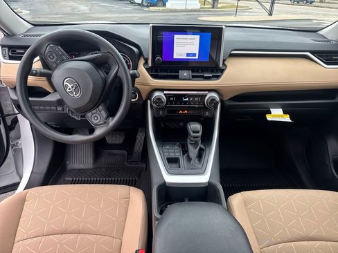New 2025 Toyota RAV4 XLE image 14