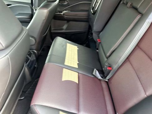 Certified 2023 Honda Ridgeline Black Edition image 13