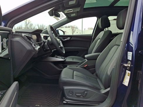 Certified 2023 Audi Q4 e-tron Premium Plus w/ Premium Plus image 19