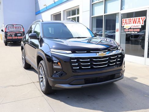 New 2027 Chevrolet Equinox LT w/ Convenience Package II AWD/4WD image 2