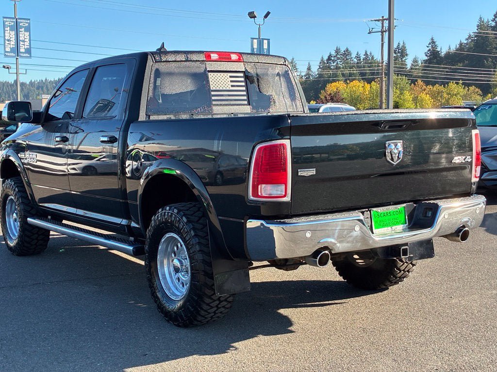 Used 2017 RAM 1500 Laramie w/ Convenience Group AWD/4WD image 10
