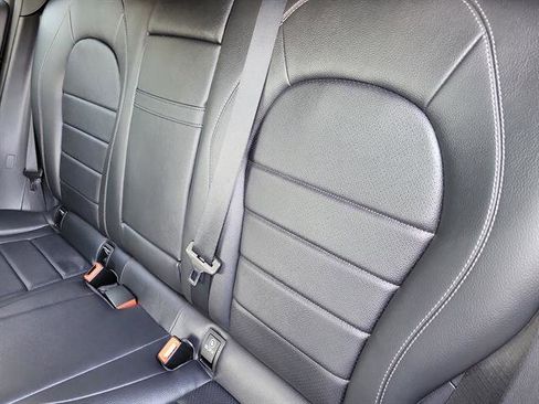 Used 2023 Mercedes-Benz GLC 300 4MATIC Coupe image 8