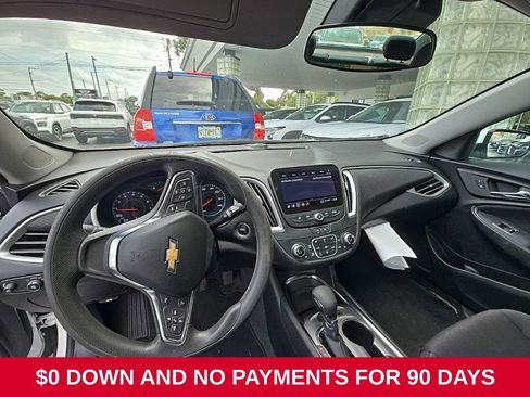 Used 2024 Chevrolet Malibu LT FWD image 5