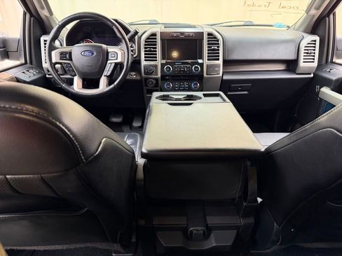 Used 2016 Ford F150 Lariat image 29