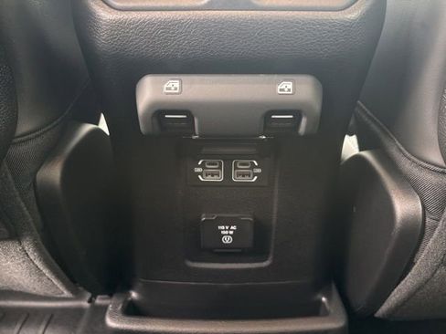 Used 2024 Jeep Wrangler Unlimited Rubicon 4xe image 21