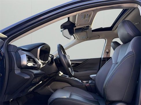 Certified 2025 Subaru Outback Onyx Edition image 13