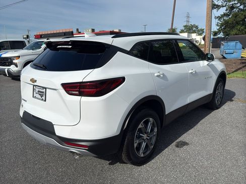 New 2026 Chevrolet Blazer LT w/ Convenience Package FWD image 5