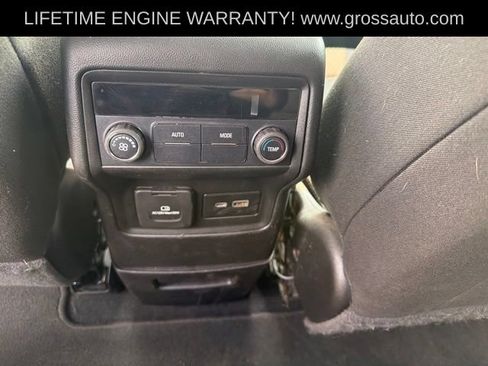 Used 2020 GMC Acadia SLE w/ Driver Convenience Package AWD/4WD image 18