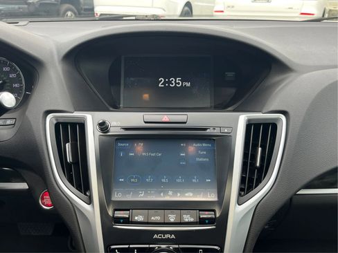 Used 2020 Acura TLX FWD image 15