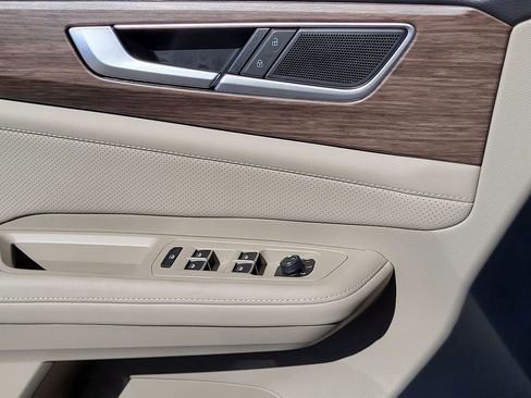 New 2026 Volkswagen Atlas SEL image 11