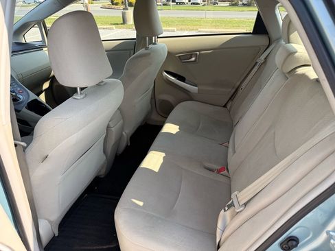 Used 2014 Toyota Prius Three image 10