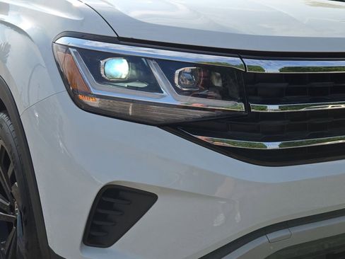 Used 2023 Volkswagen Atlas SE image 3