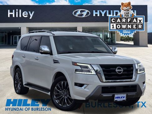 Used 2023 Nissan Armada Platinum w/ Captain's Chairs Package RWD image 1