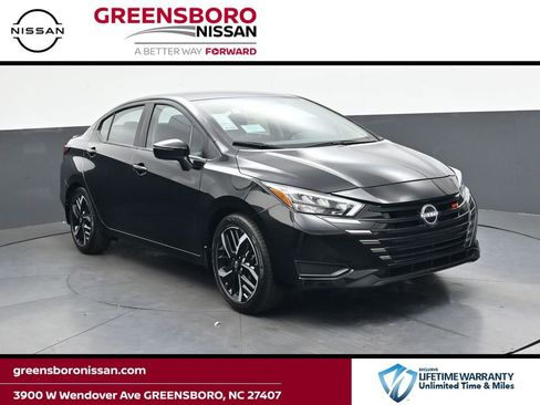 New 2025 Nissan Versa SR w/ Trunk Package image 1