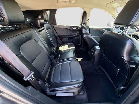 Used 2020 Ford Escape Titanium AWD/4WD image 28