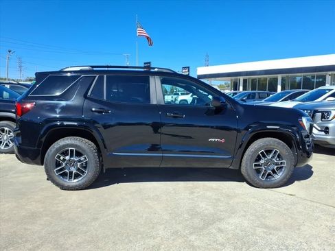 New 2026 GMC Terrain AT4 AWD/4WD image 8
