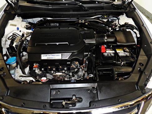 Used 2014 Honda Crosstour EX-L image 23