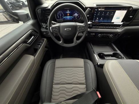 New 2026 Chevrolet Silverado 2500 ZR2 image 12
